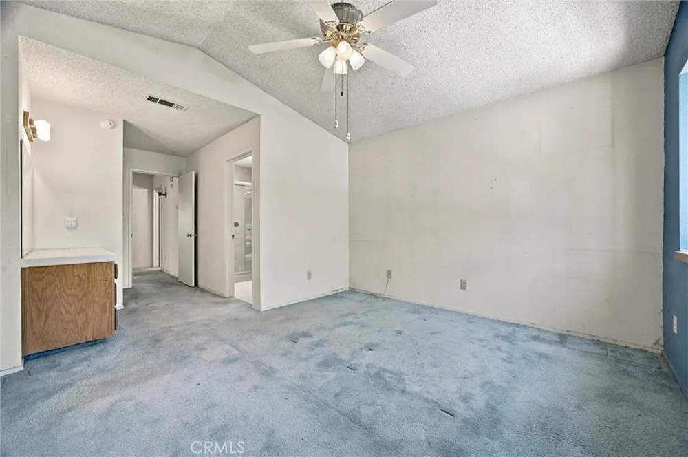 8216 Willowglen Bakersfield, CA 93311