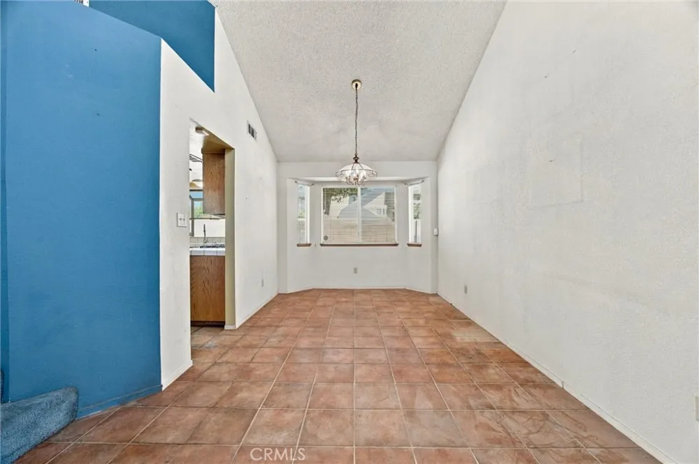 8216 Willowglen Bakersfield, CA 93311