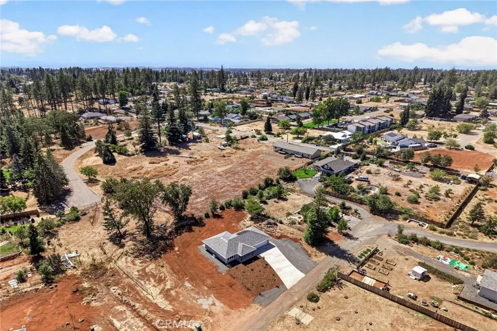 1604 Rowyn Paradise, CA 95969