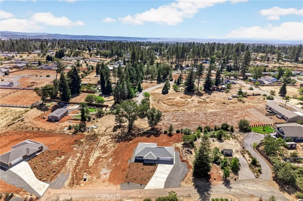 1604 Rowyn Paradise, CA 95969