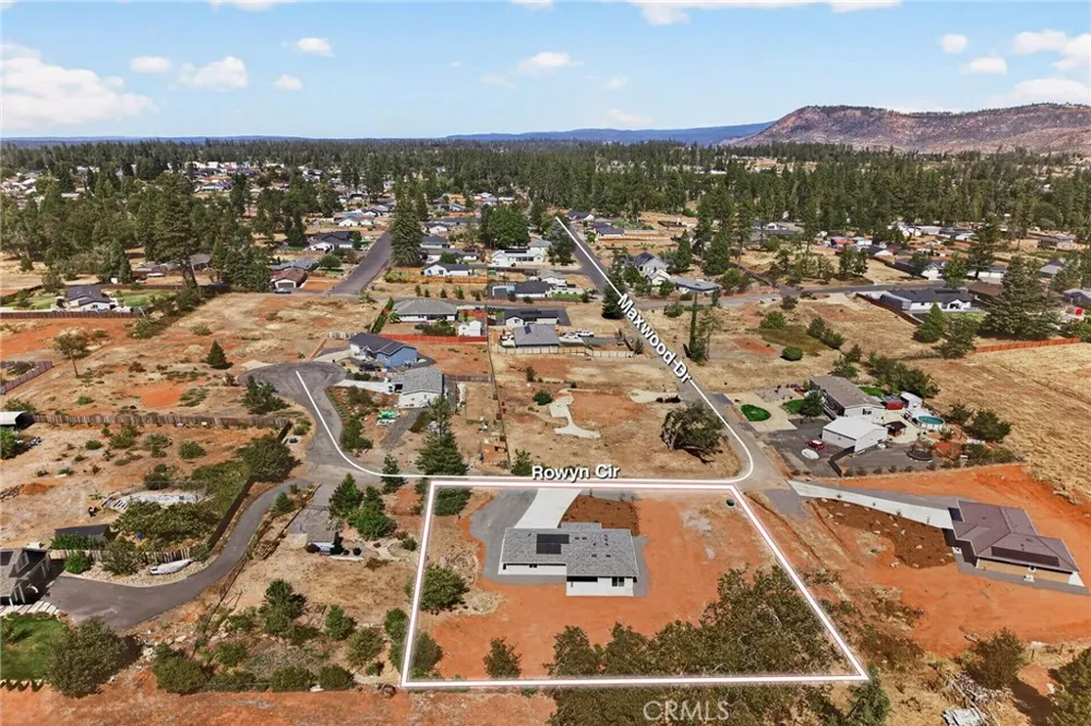 1604 Rowyn Paradise, CA 95969