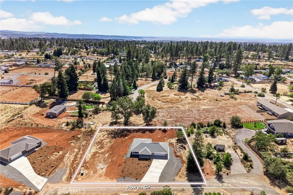 1604 Rowyn Paradise, CA 95969