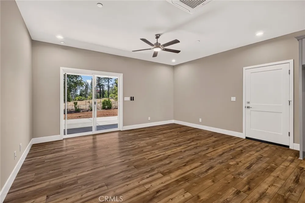 1604 Rowyn Paradise, CA 95969