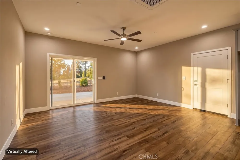 1604 Rowyn Paradise, CA 95969