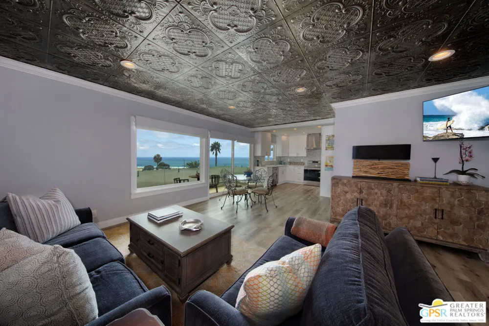 251 Lower Cliff Drive #10 Laguna Beach, CA 92651