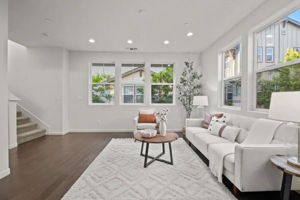 2104 Vincenzo San Jose, CA 95133