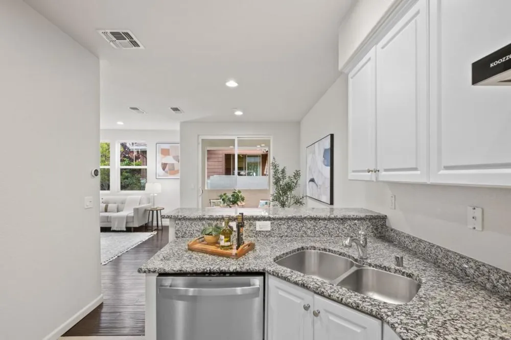 2104 Vincenzo San Jose, CA 95133