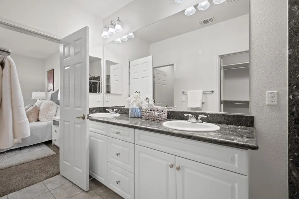2104 Vincenzo San Jose, CA 95133