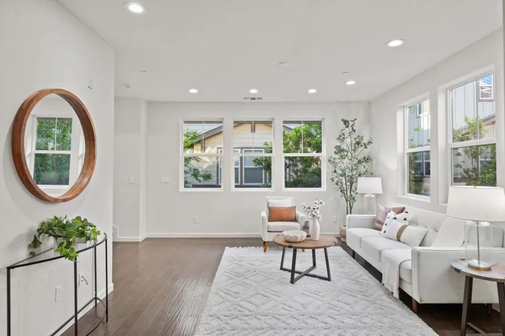 2104 Vincenzo San Jose, CA 95133
