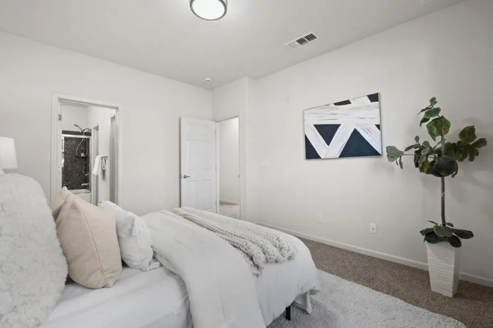 2104 Vincenzo San Jose, CA 95133