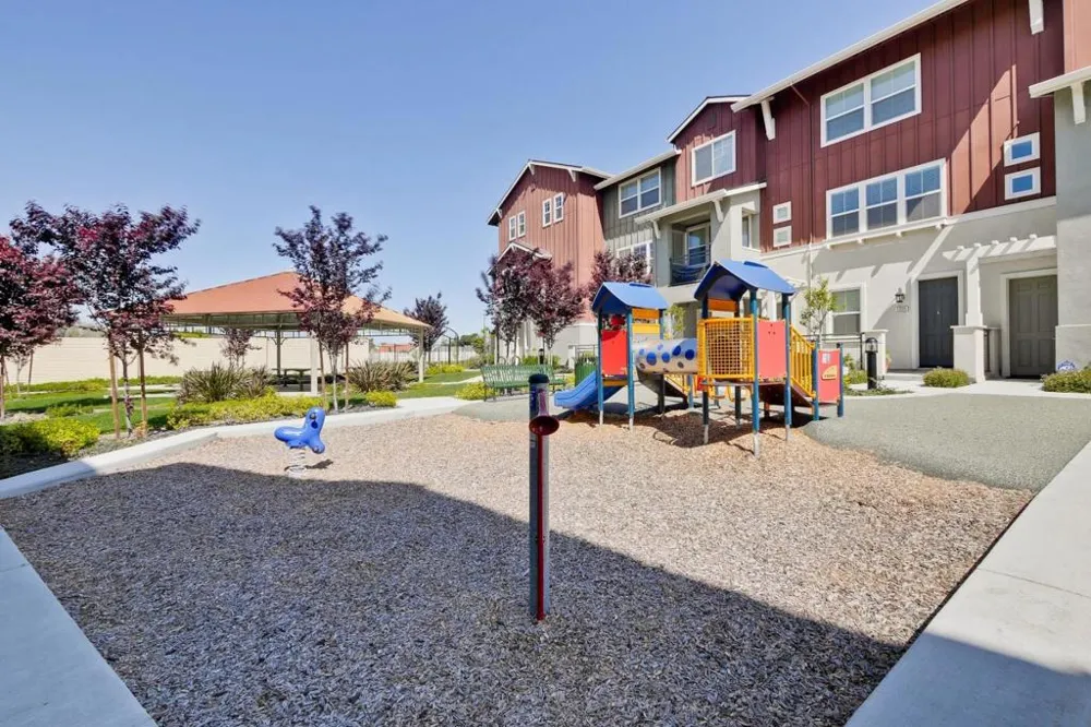 2104 Vincenzo San Jose, CA 95133
