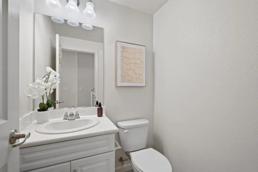 2104 Vincenzo San Jose, CA 95133