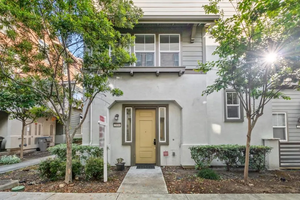 2104 Vincenzo San Jose, CA 95133