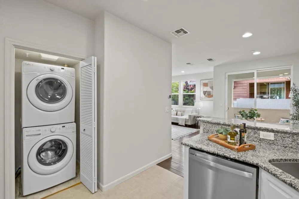 2104 Vincenzo San Jose, CA 95133