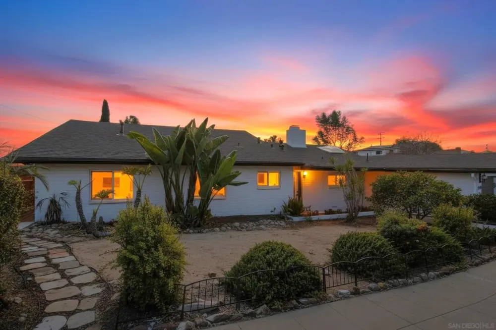 6201 Lorca Dr #Main San Diego, CA 92115