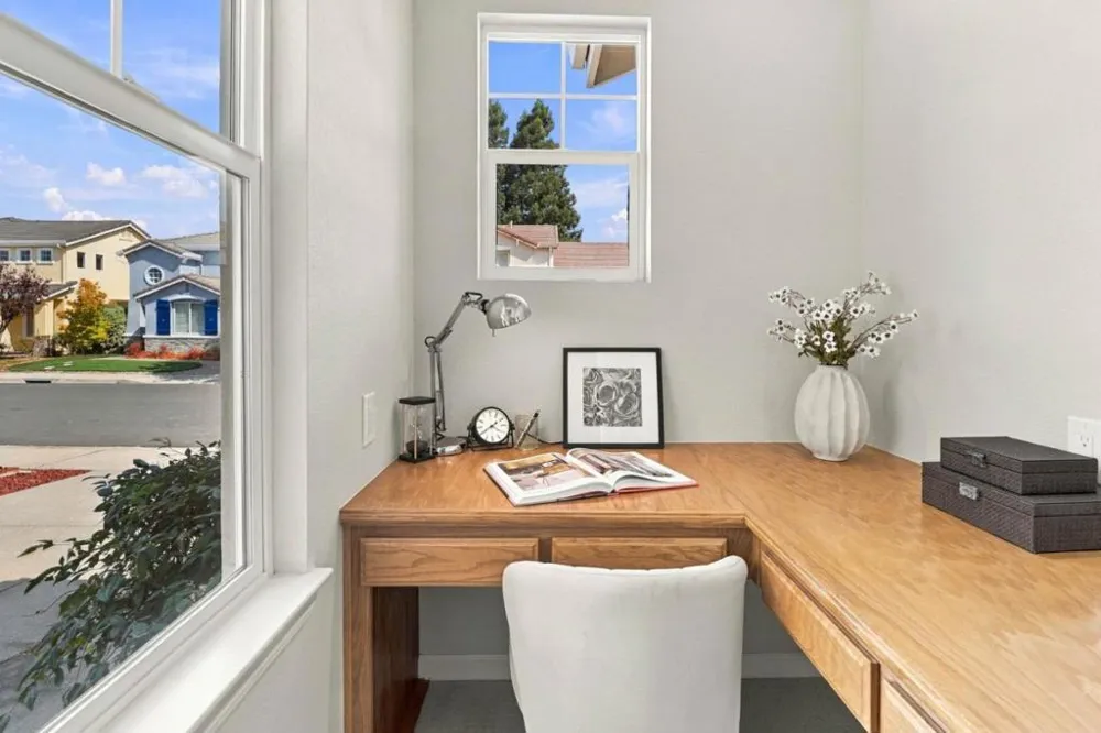 30 Oxford Place Belmont, CA 94002