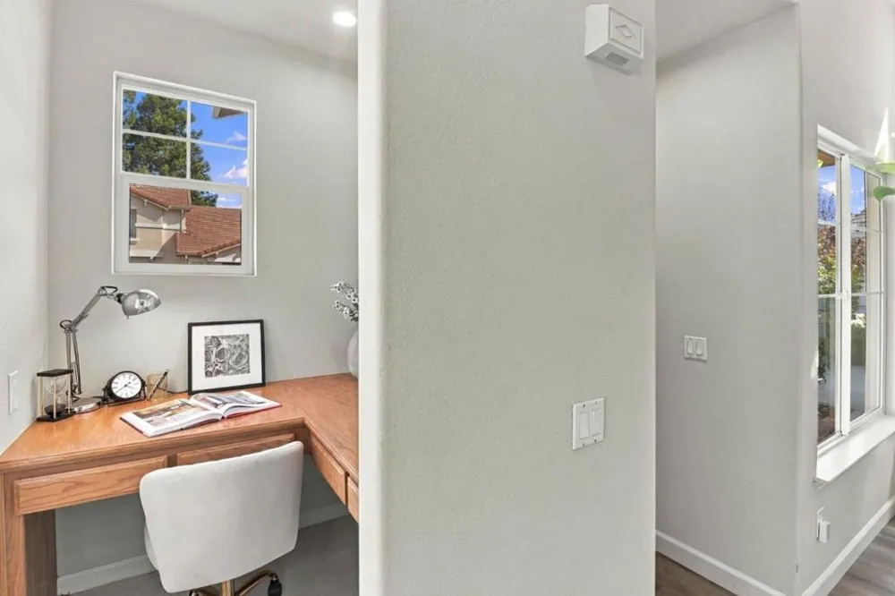 30 Oxford Place Belmont, CA 94002
