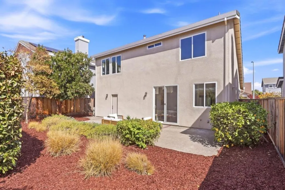 30 Oxford Place Belmont, CA 94002