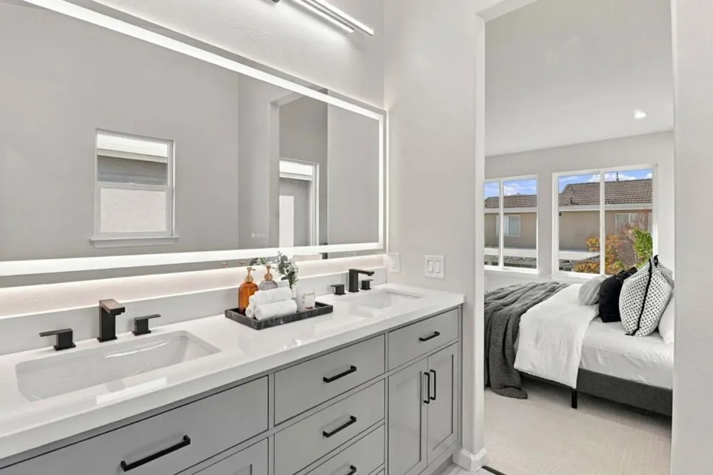 30 Oxford Place Belmont, CA 94002