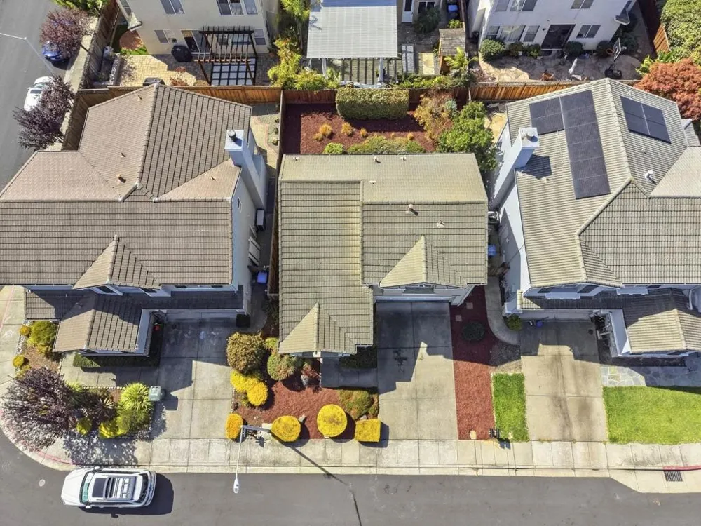 30 Oxford Place Belmont, CA 94002
