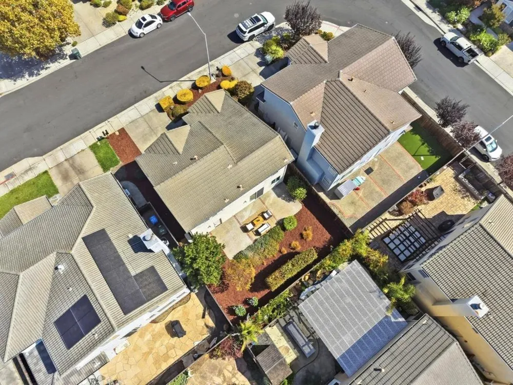 30 Oxford Place Belmont, CA 94002