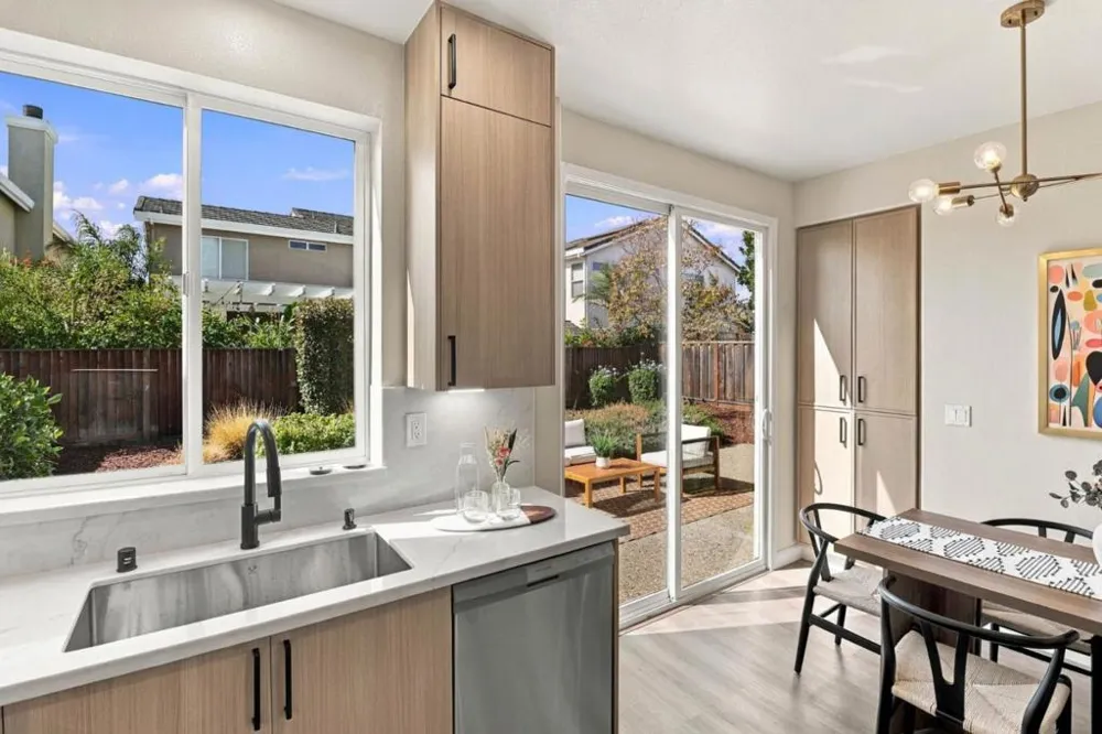 30 Oxford Place Belmont, CA 94002