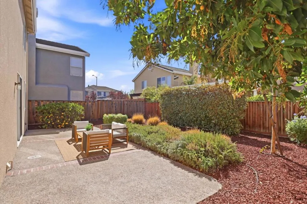30 Oxford Place Belmont, CA 94002