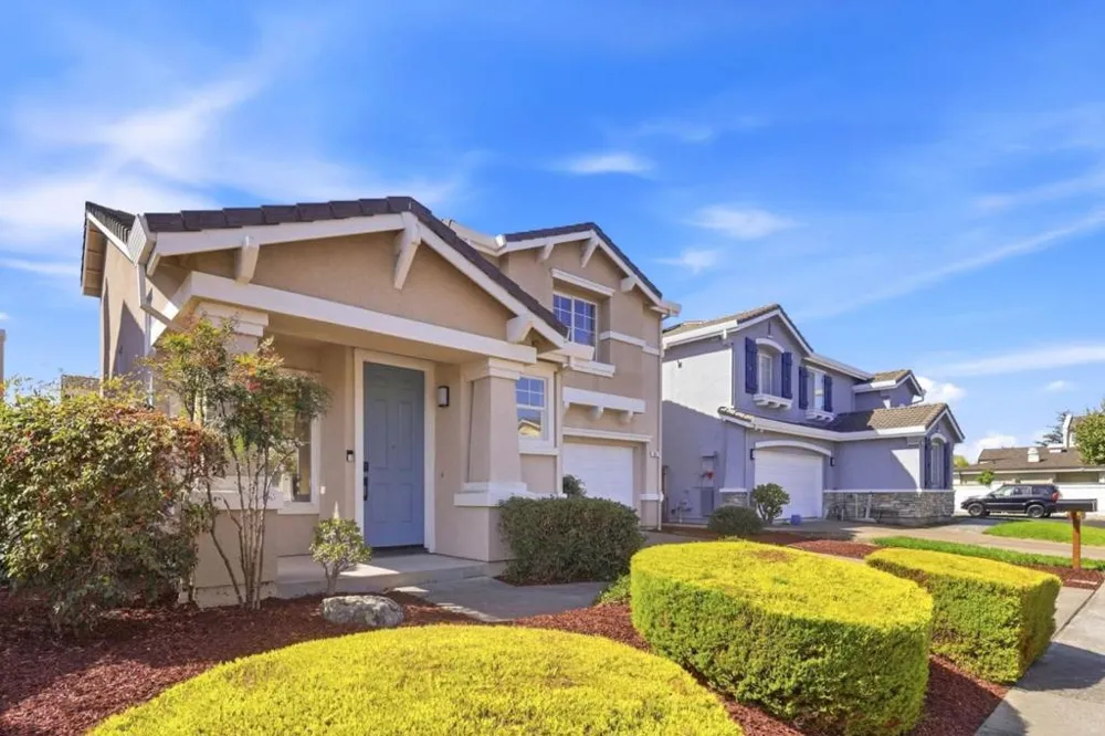 30 Oxford Place Belmont, CA 94002