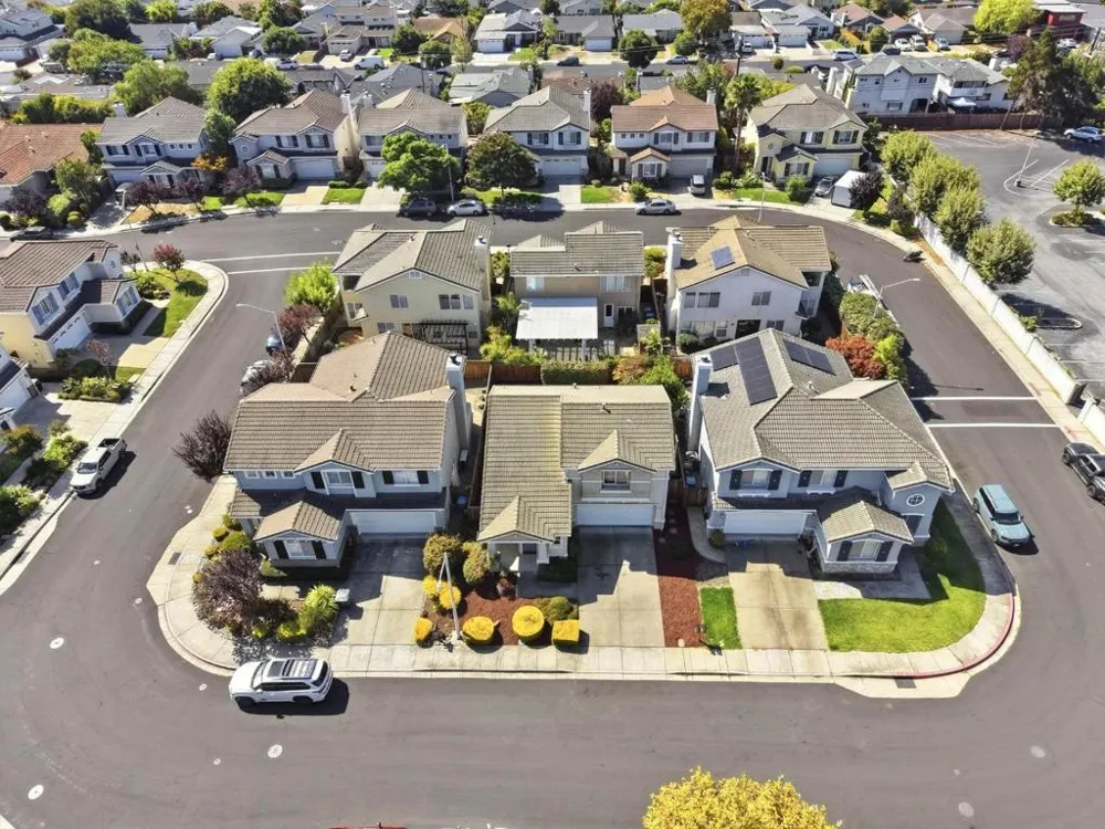30 Oxford Place Belmont, CA 94002