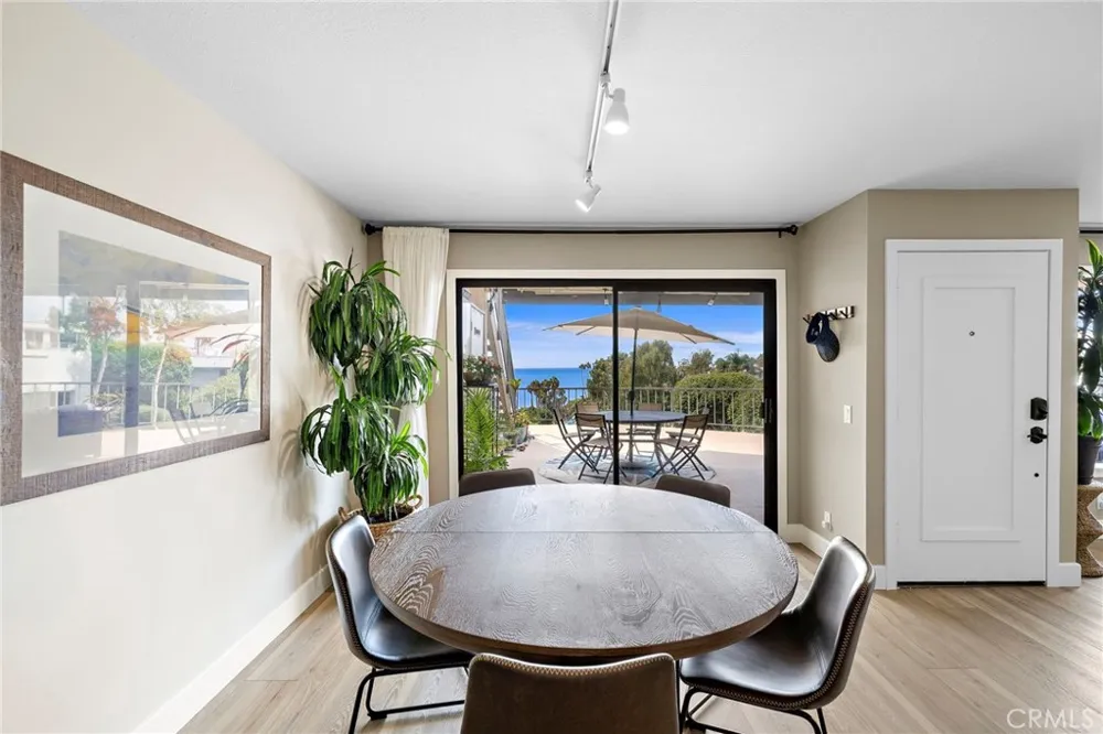 320 Encino Lane #2 San Clemente, CA 92672