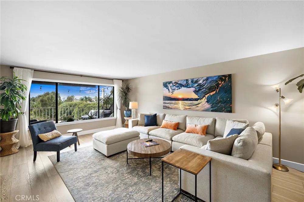 320 Encino Lane #2 San Clemente, CA 92672