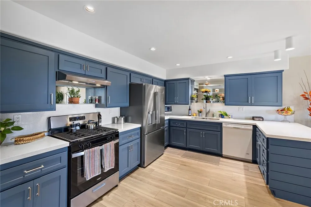 320 Encino Lane #2 San Clemente, CA 92672