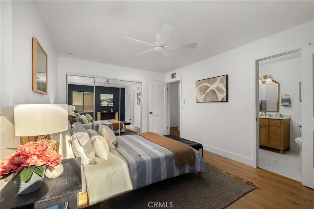 987 Modjeska Costa Mesa, CA 92627