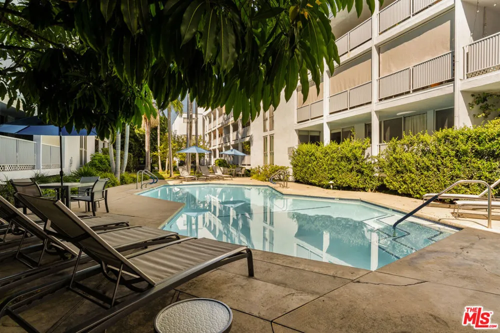 848 Kings Road #208 West Hollywood, CA 90069