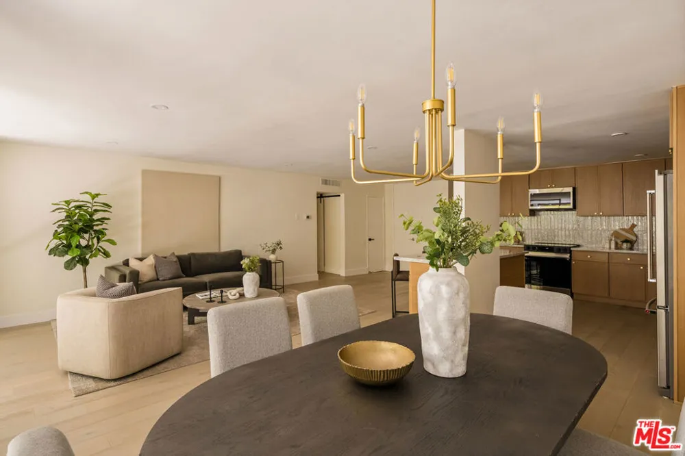 848 Kings Road #208 West Hollywood, CA 90069