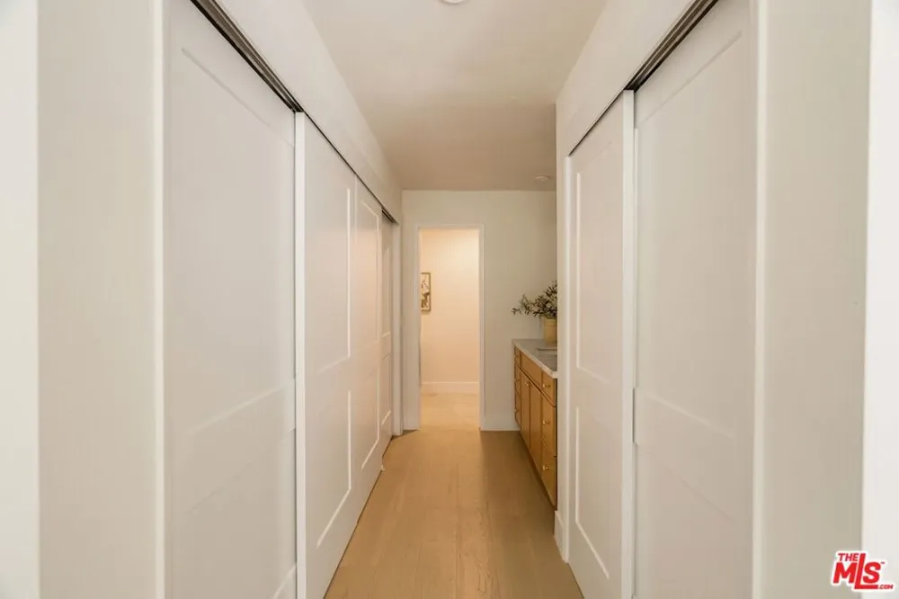 848 Kings Road #208 West Hollywood, CA 90069