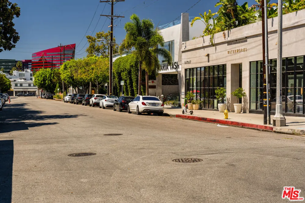 848 Kings Road #208 West Hollywood, CA 90069