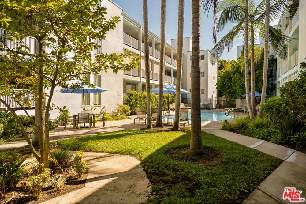 848 Kings Road #208 West Hollywood, CA 90069