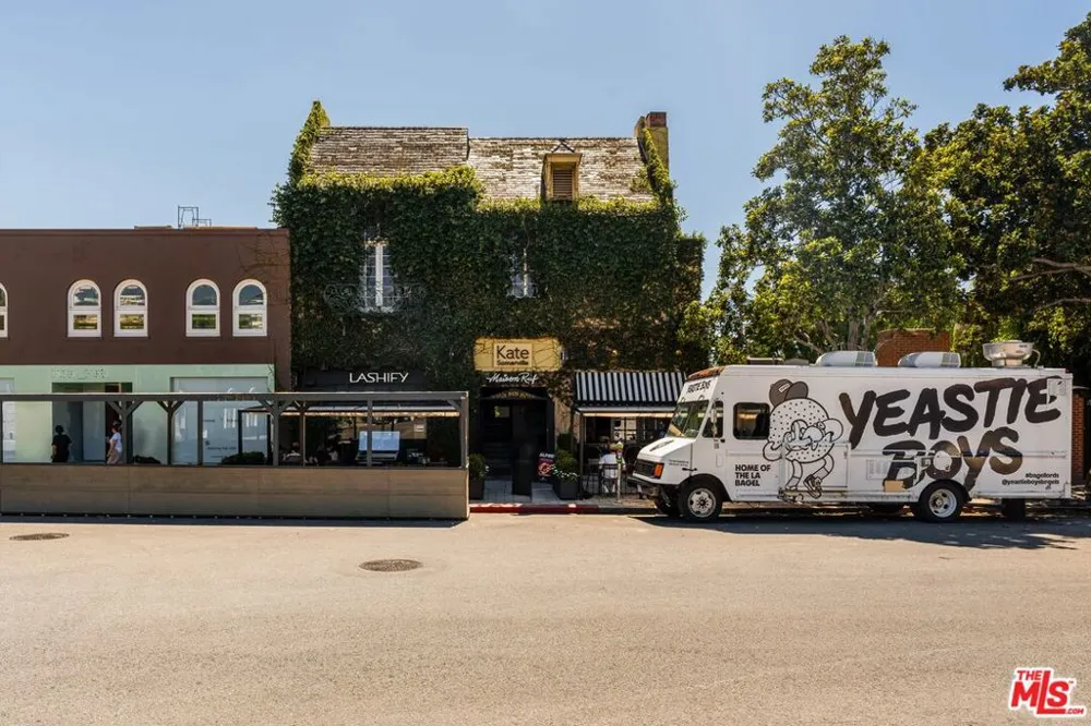 848 Kings Road #208 West Hollywood, CA 90069