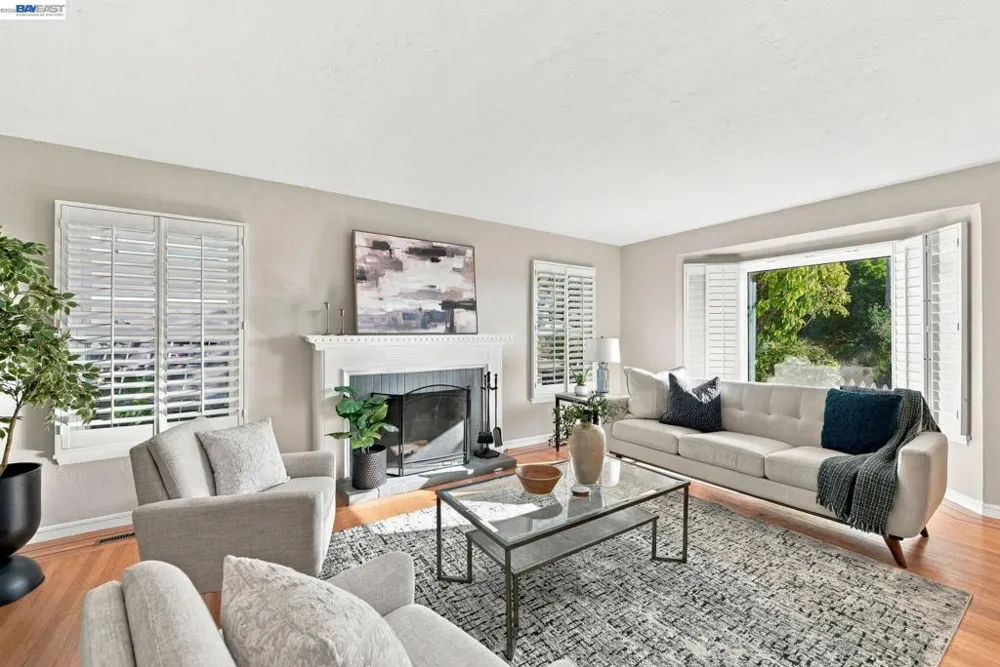 1384 Graff Avenue San Leandro, CA 94577