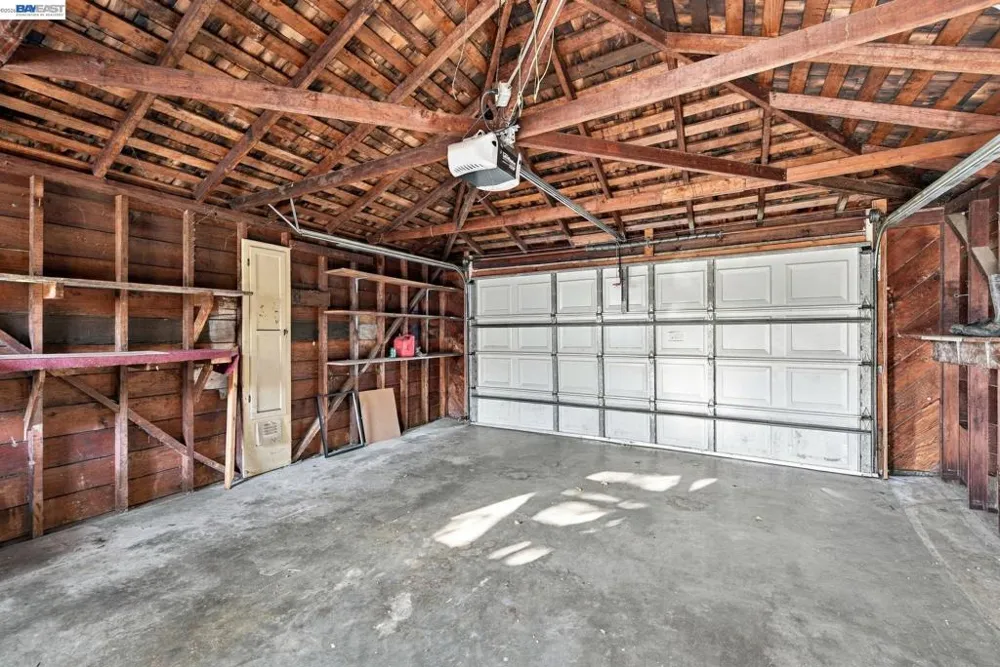 1384 Graff Avenue San Leandro, CA 94577