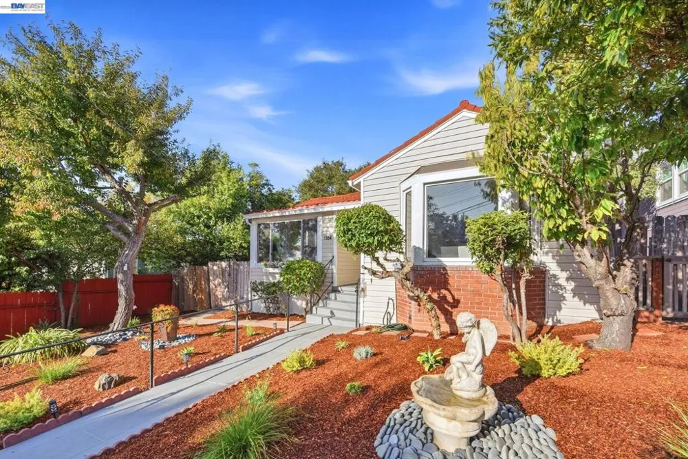 1384 Graff Avenue San Leandro, CA 94577