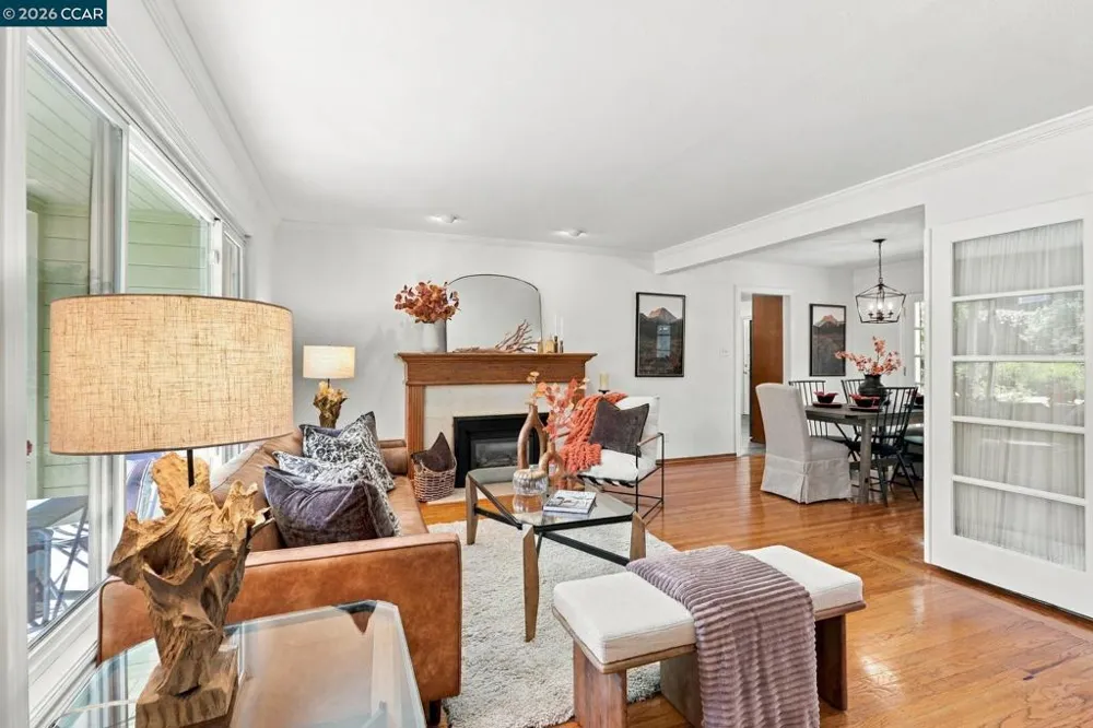 140 Lucinda Ln Pleasant Hill, CA 94523