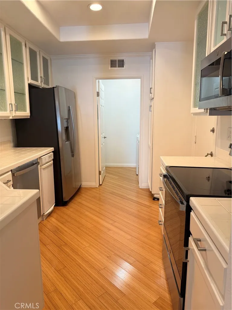 224 Hartford Newport Beach, CA 92660