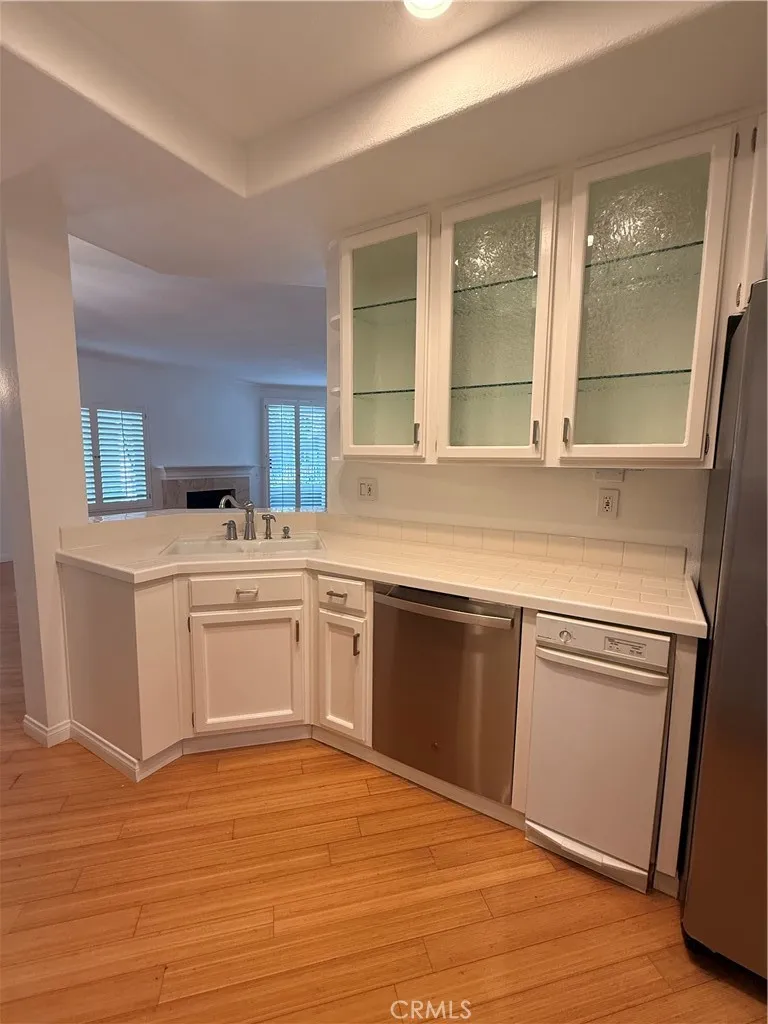 224 Hartford Newport Beach, CA 92660