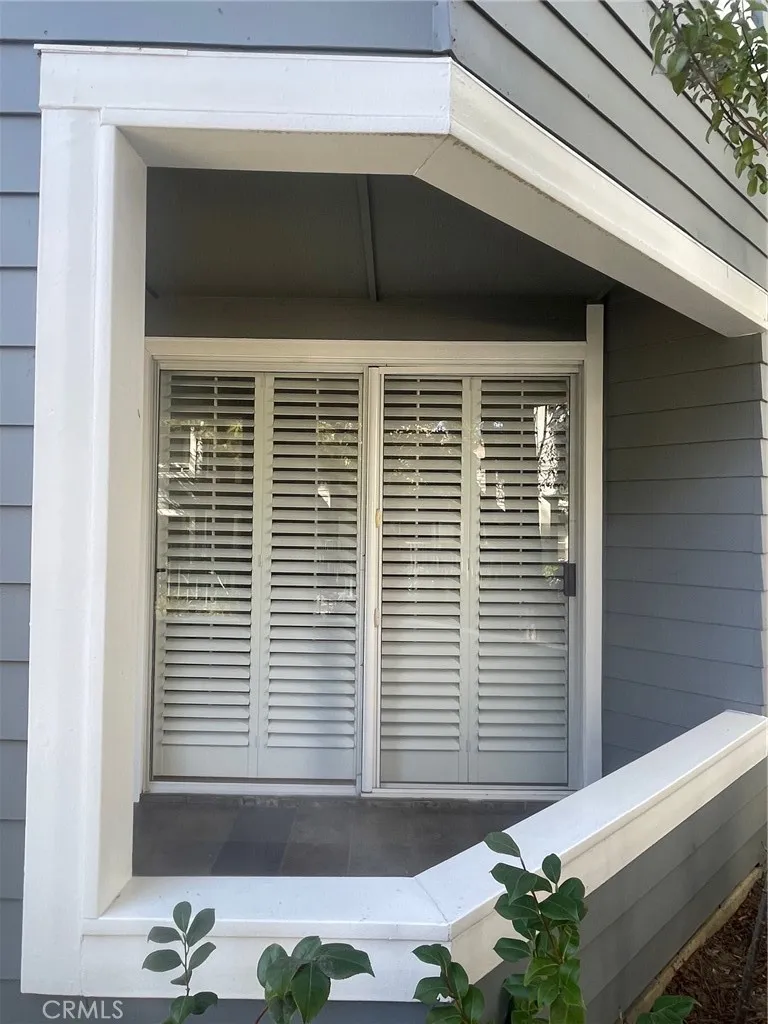 224 Hartford Newport Beach, CA 92660