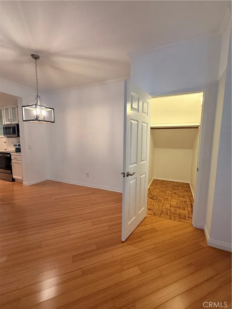 224 Hartford Newport Beach, CA 92660