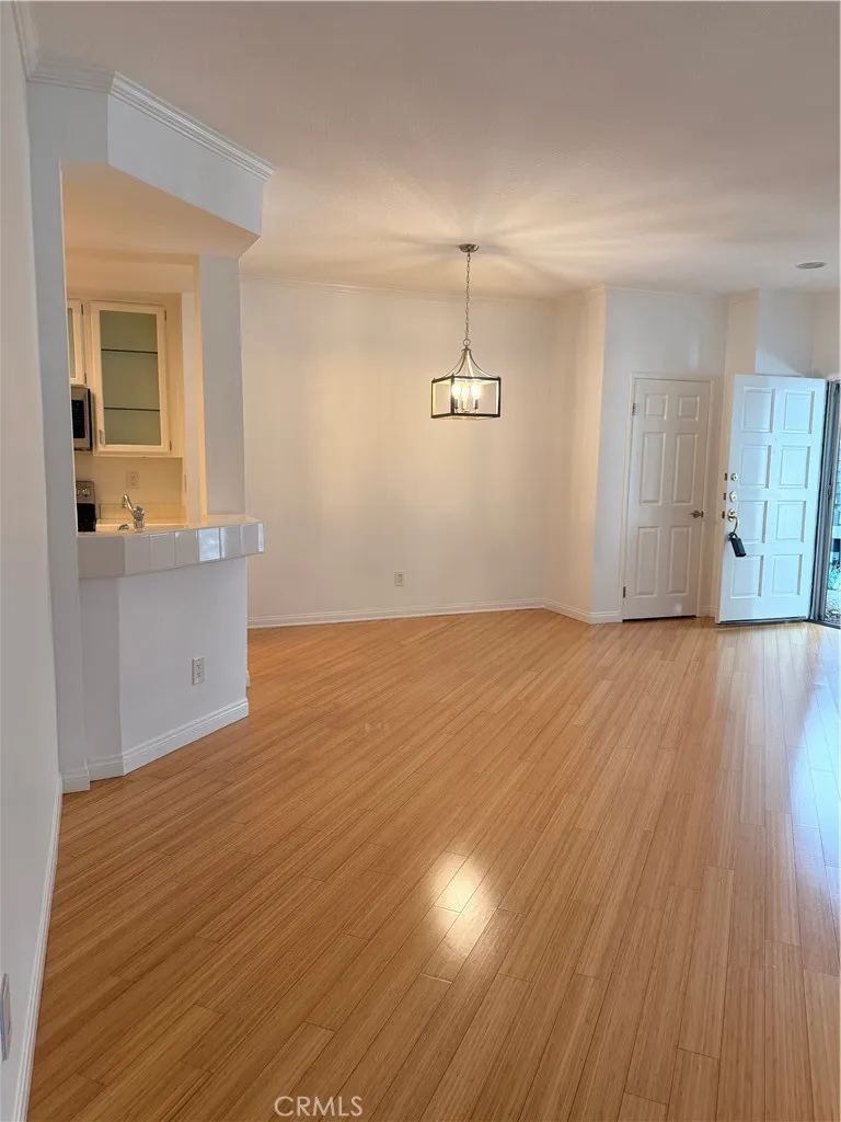224 Hartford Newport Beach, CA 92660