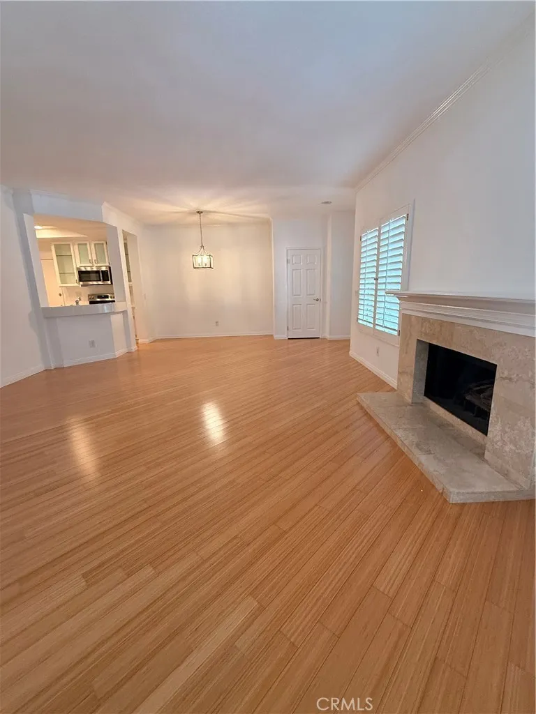 224 Hartford Newport Beach, CA 92660