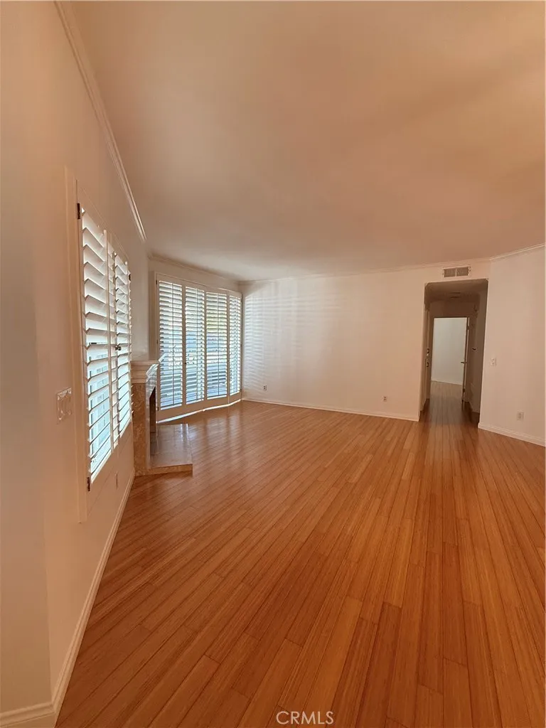224 Hartford Newport Beach, CA 92660